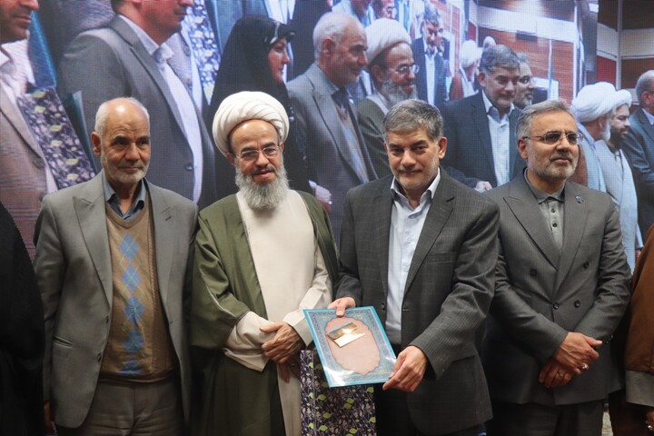 تصاویر/ آئین اختتامیه دومین همایش ملی اندیشه تمدنی از نگاه امیرالمومنین(ع)