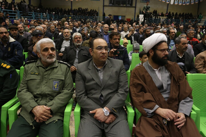 تصاویر / مراسم گرامیداشت یاد و خاطره  روز حماسه و ایثار شهر درچه اصفهان