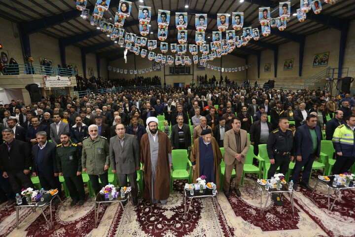 تصاویر / مراسم گرامیداشت یاد و خاطره  روز حماسه و ایثار شهر درچه اصفهان