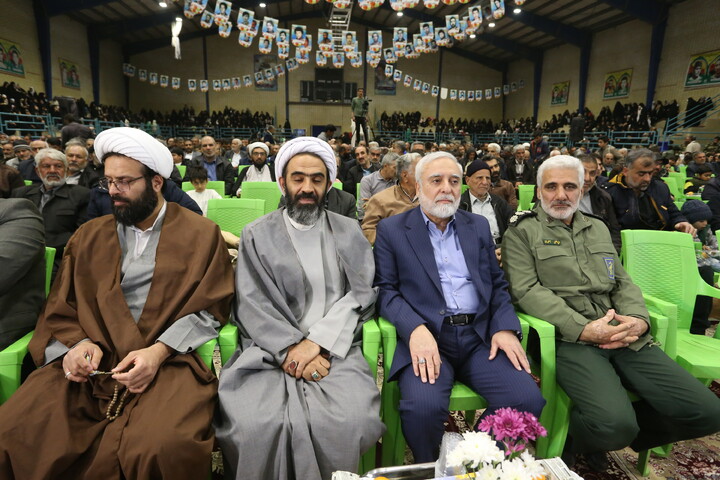 تصاویر / مراسم گرامیداشت یاد و خاطره  روز حماسه و ایثار شهر درچه اصفهان