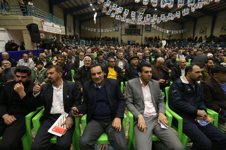 تصاویر / مراسم گرامیداشت یاد و خاطره  روز حماسه و ایثار شهر درچه اصفهان