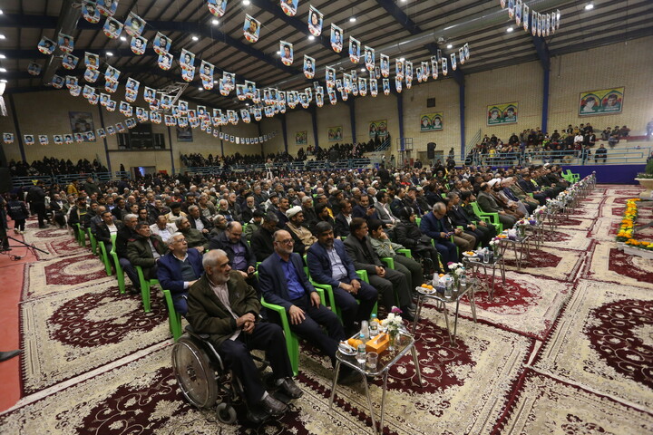 تصاویر / مراسم گرامیداشت یاد و خاطره  روز حماسه و ایثار شهر درچه اصفهان