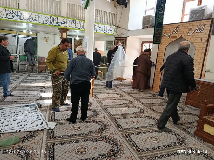 تصاویر/ غبار روبی مسجد جامع ماکو در آستانه ماه مبارک رمضان