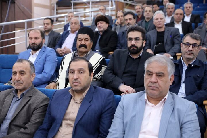 تصاویر/جلسه شورای برنامه‌ریزی و توسعه استان لرستان