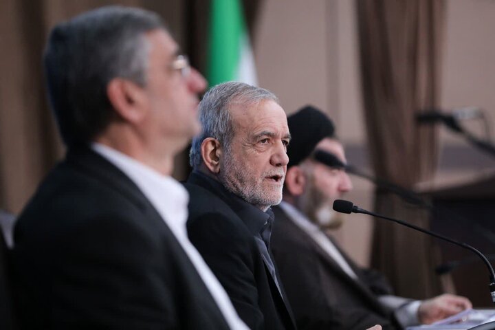 تصاویر/جلسه شورای برنامه‌ریزی و توسعه استان لرستان