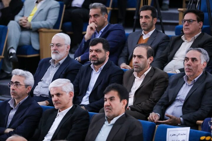 تصاویر/جلسه شورای برنامه‌ریزی و توسعه استان لرستان