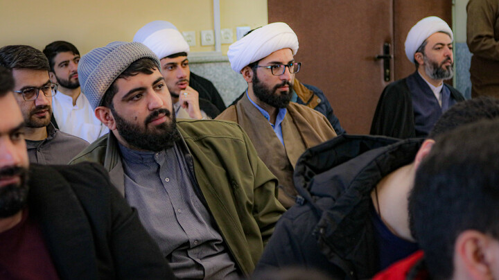 کارگاه مهارتی تبلیغی ویژه مبلّغان در قرارگاه شهید حاجی‌زاده