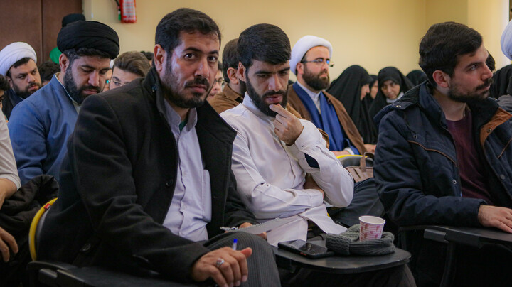 تصاویر/کارگاه مهارتی تبلیغی ویژه مبلّغان در قرارگاه شهید حاجی‌زاده