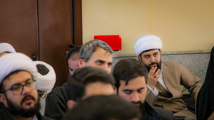 تصاویر/کارگاه مهارتی تبلیغی ویژه مبلّغان در قرارگاه شهید حاجی‌زاده