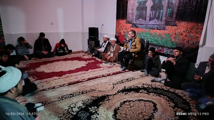 تصاویر| برگزاری مراسم قرائت مناجات شعبانیه در مدرسه علمیه امام محمد باقر علیه السلام خضری