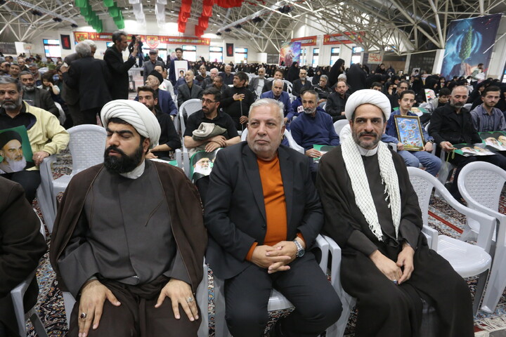 تصاویر/ مراسم گرامیداشت چهلم شهدای وطن و حافظان امنیت در اصفهان