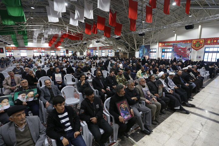 تصاویر/ مراسم گرامیداشت چهلم شهدای وطن و حافظان امنیت در اصفهان