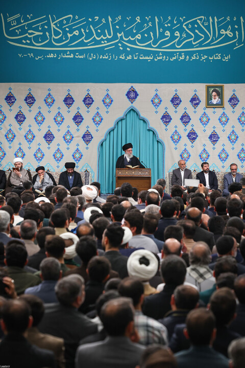 تصاویر/ محفل انس با قرآن کریم با حضور رهبر انقلاب اسلامی