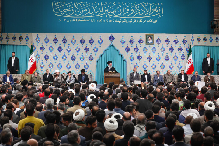 تصاویر/ محفل انس با قرآن کریم با حضور رهبر انقلاب اسلامی