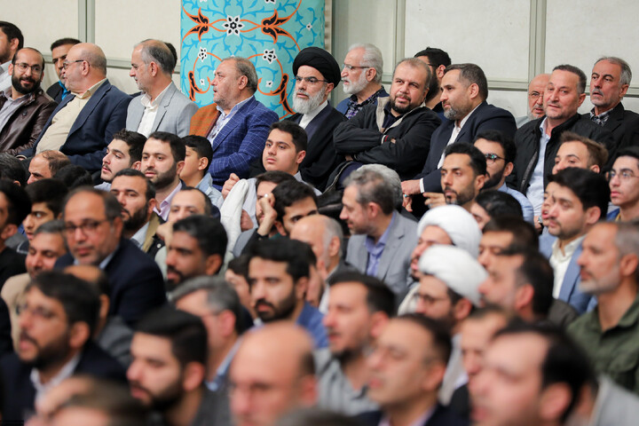 تصاویر/ محفل انس با قرآن کریم با حضور رهبر انقلاب اسلامی