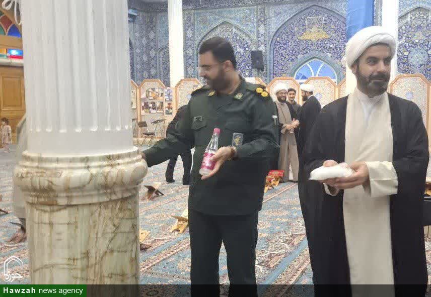 تصاویر/ غبارروبی مساجد در جزیره خارگ