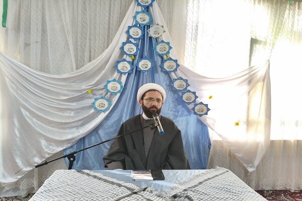 کارگاه کنشگری عفاف و حجاب در مدرسه علمیه خواهران گرمی برگزار شد+عکس