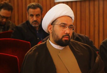شجاعت امام علی(ع) در ایمان آوردن به پیامبر(ص) در سن کودکی، از درخشان‌ترین ابعاد تاریخ اسلام است/ ایمان امام علی(ع) اوج شجاعت و بصیرت در مقابله با جاهلیت بود/ کودکی امام علی (ع) همراه با شجاعت، جاهلیت را به چالش کشید