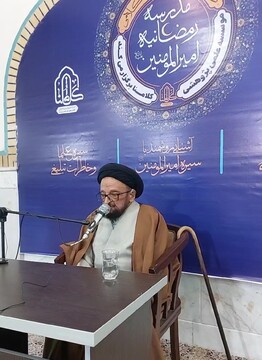 حضور در هیئت و جلسات مذهبی، تجربه عملی زندگی عبادی است