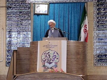 جوانان با مطالعه تاریخ، مسیر پیشرفت و شکست‌ها را بشناسند