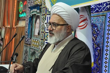 غفلت از یاد خدا بزرگ‌ترین عامل سقوط انسان/ طاغوت‌های تاریخ نابودشدنی هستند
