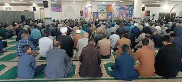امام جمعه نهبندان: جنگ ترکیبی دشمن سفره‌ها را هدف گرفته است