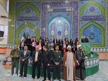 آیین تجلیل از حافظان شرکت‌کننده در آزمون حفظ جزء سی قرآن کریم در آران و بیدگل برگزار شد