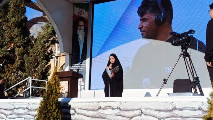 مراسم چهلمین روز شهادت احد زرنگی‌پور در گلزار شهدای کرمان