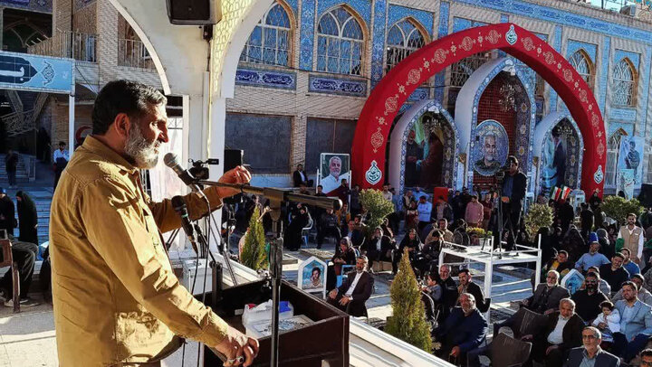 مراسم چهلمین روز شهادت احد زرنگی‌پور در گلزار شهدای کرمان