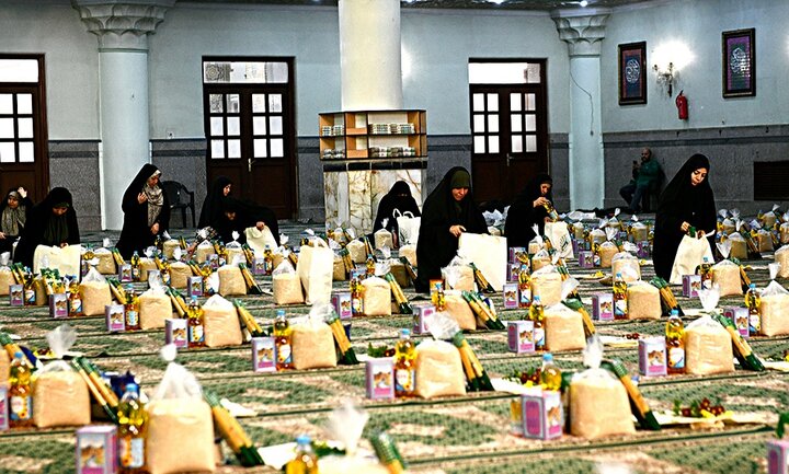 تصاویر/ طرح همدلی و مواسات مؤمنانه در حرم حضرت عبدالعظیم(ع)