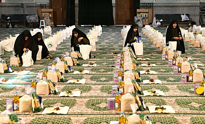 تصاویر/ طرح همدلی و مواسات مؤمنانه در حرم حضرت عبدالعظیم(ع)