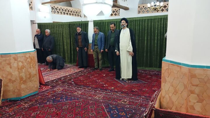 تصاویر/ سفر نماینده ولی فقیه در کاشان به قهرود