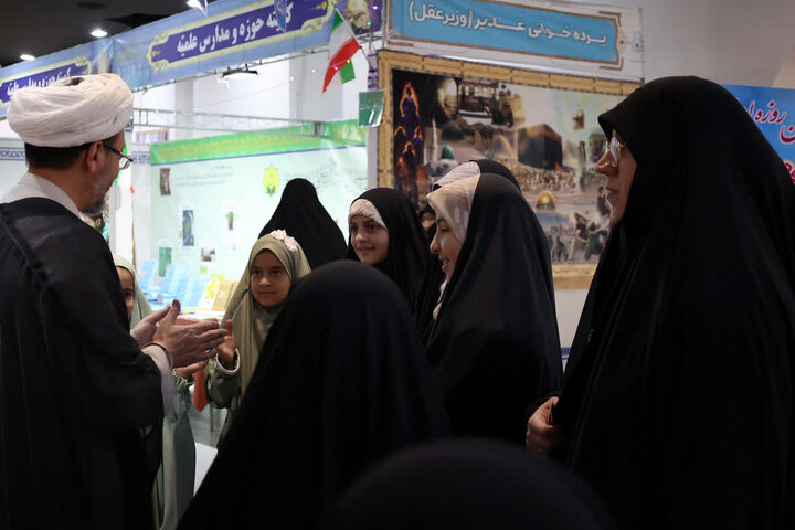 حضور فعال حوزه علمیه خراسان در نوزدهمین نمایشگاه بین‌المللی قرآن و عترت مشهد