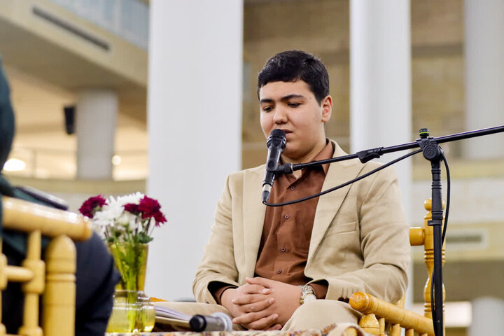 تصاویر /  محفل خانوادگی زندگی با آیه‌ها در زنجان