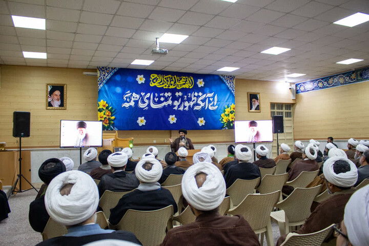 تصاویر |  نشست فصلی علمای زنجان