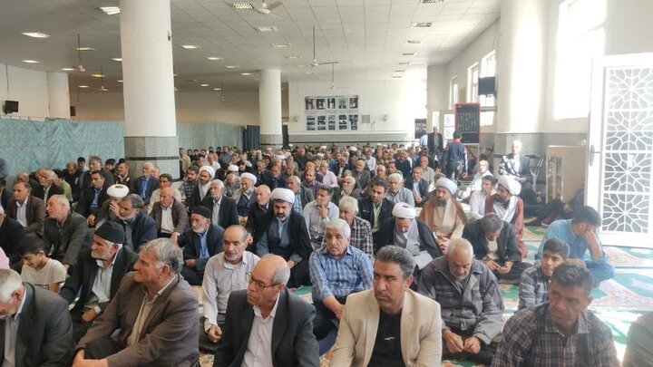 تصاویر/ اقامه نمازجمعه شهر کشکوئیه