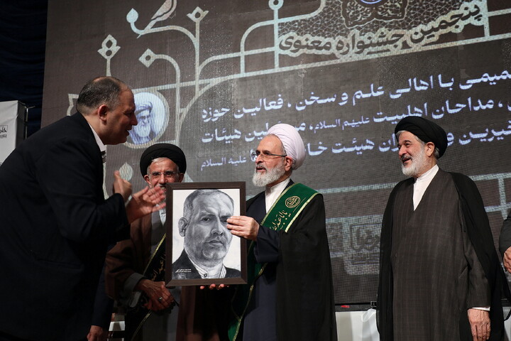 پنجمین جشنواره معنوی هیئت خادم الرضا(ع)