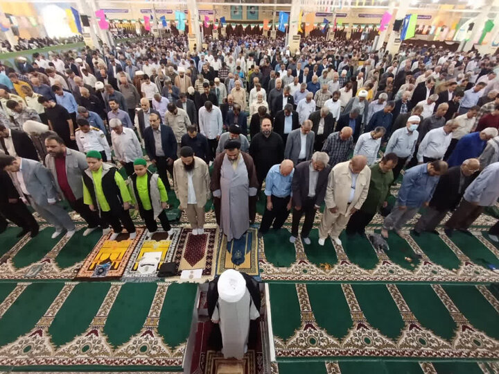 نماز جمعه بوشهر به روایت تصویر