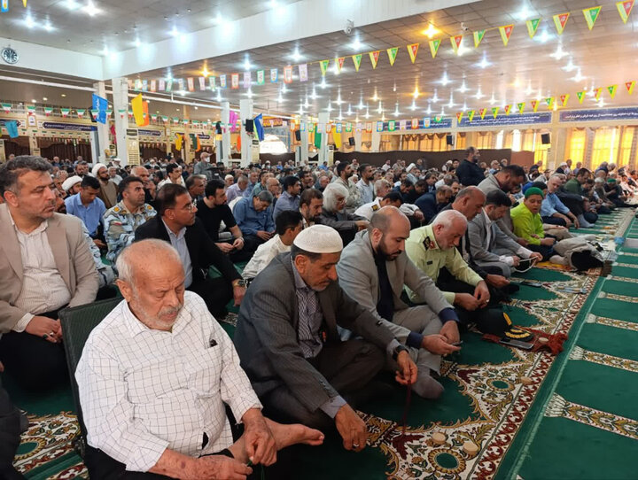 نماز جمعه بوشهر به روایت تصویر