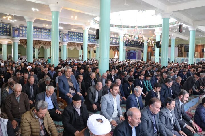 تصاویر/  نماز جمعه تکاب