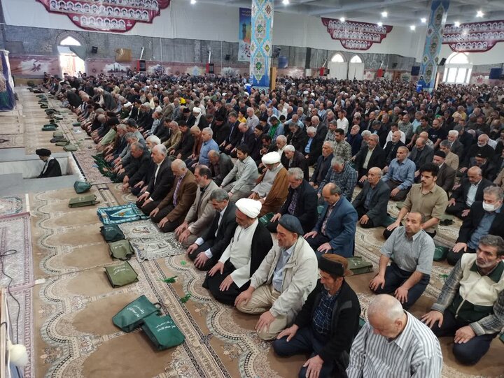 تصاویر/ نمازعبادی سیاسی جمعه کاشان