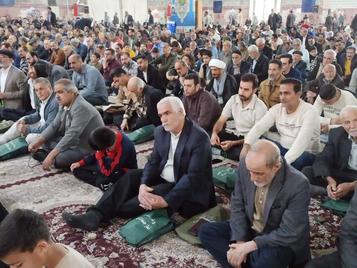 تصاویر/ نمازعبادی سیاسی جمعه کاشان