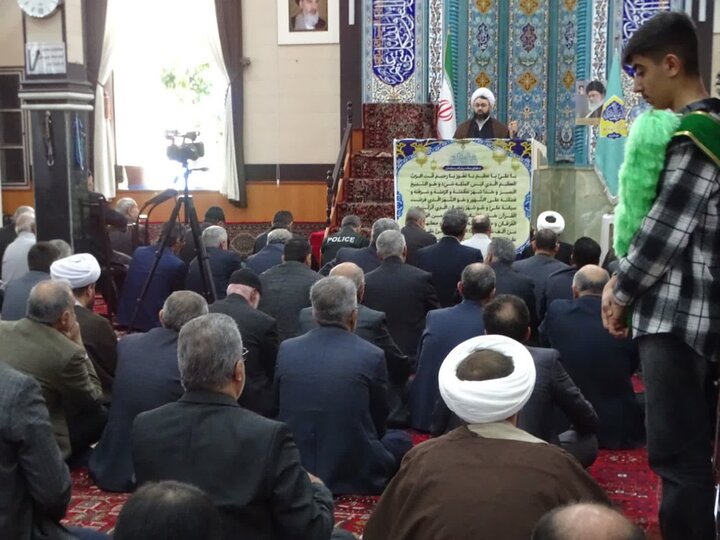 تصاویر/ آیین عبادی سیاسی نماز جمعه چهاربرج