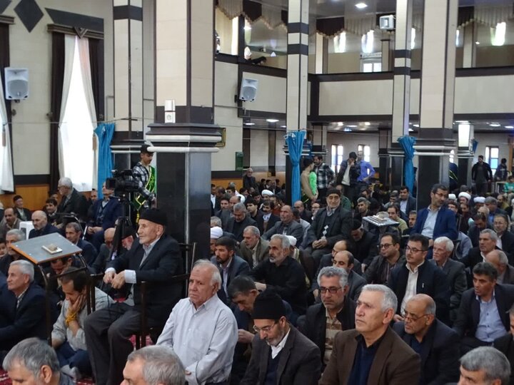 تصاویر/ آیین عبادی سیاسی نماز جمعه چهاربرج