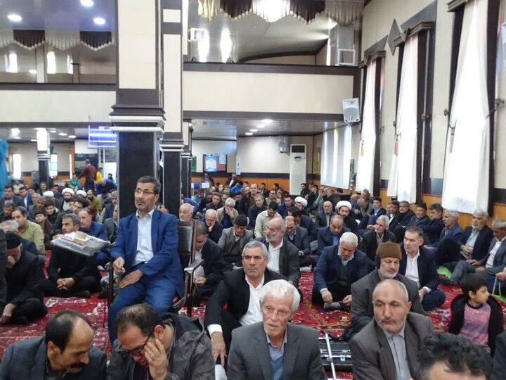 تصاویر/ آیین عبادی سیاسی نماز جمعه چهاربرج