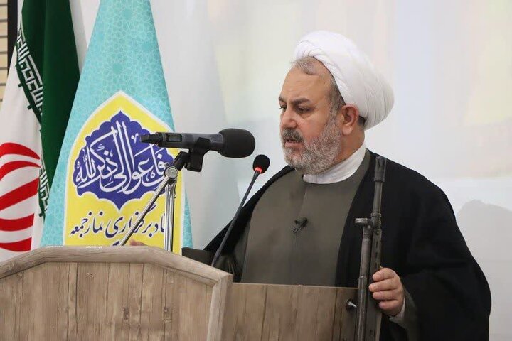 تصاویر/ آیین عبادی سیاسی نماز جمعه نوشین شهر
