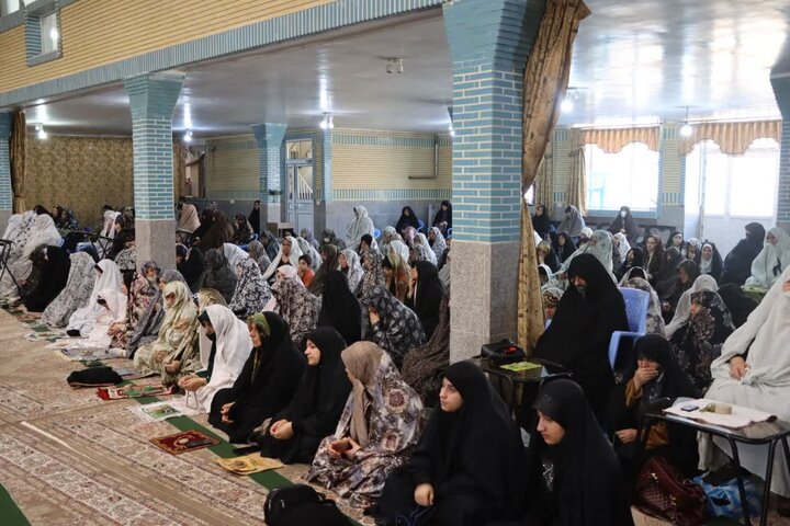 تصاویر/ آیین عبادی سیاسی نماز جمعه نوشین شهر