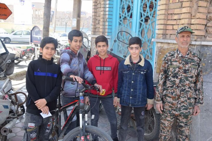 تصاویر/ نماز عبادی سیاسی جمعه آران وبیدگل