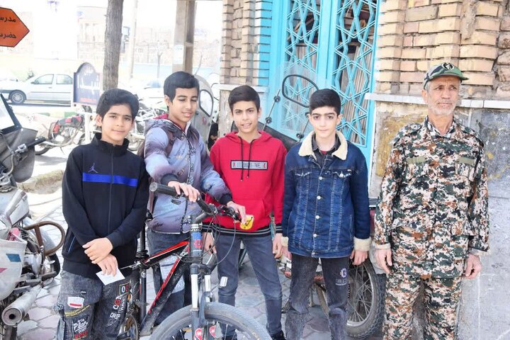 تصاویر/ نماز عبادی سیاسی جمعه آران وبیدگل