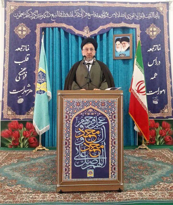 تصاویر/ نماز عبادی سیاسی جمعه نوش آباد